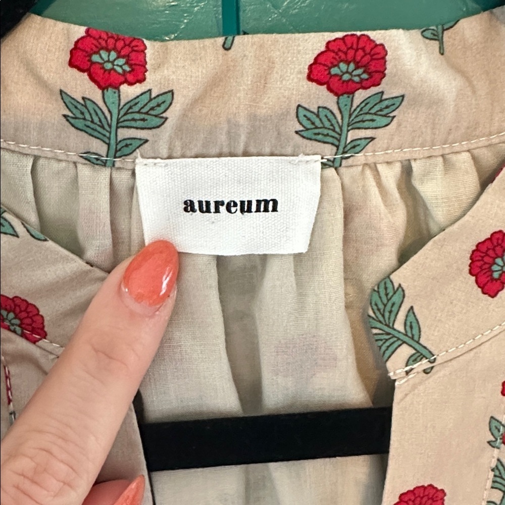 AUREUM Cream Floral Dress with Red Accents like new - Picture 6 of 10